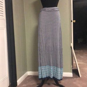 Max studio maxi skirt